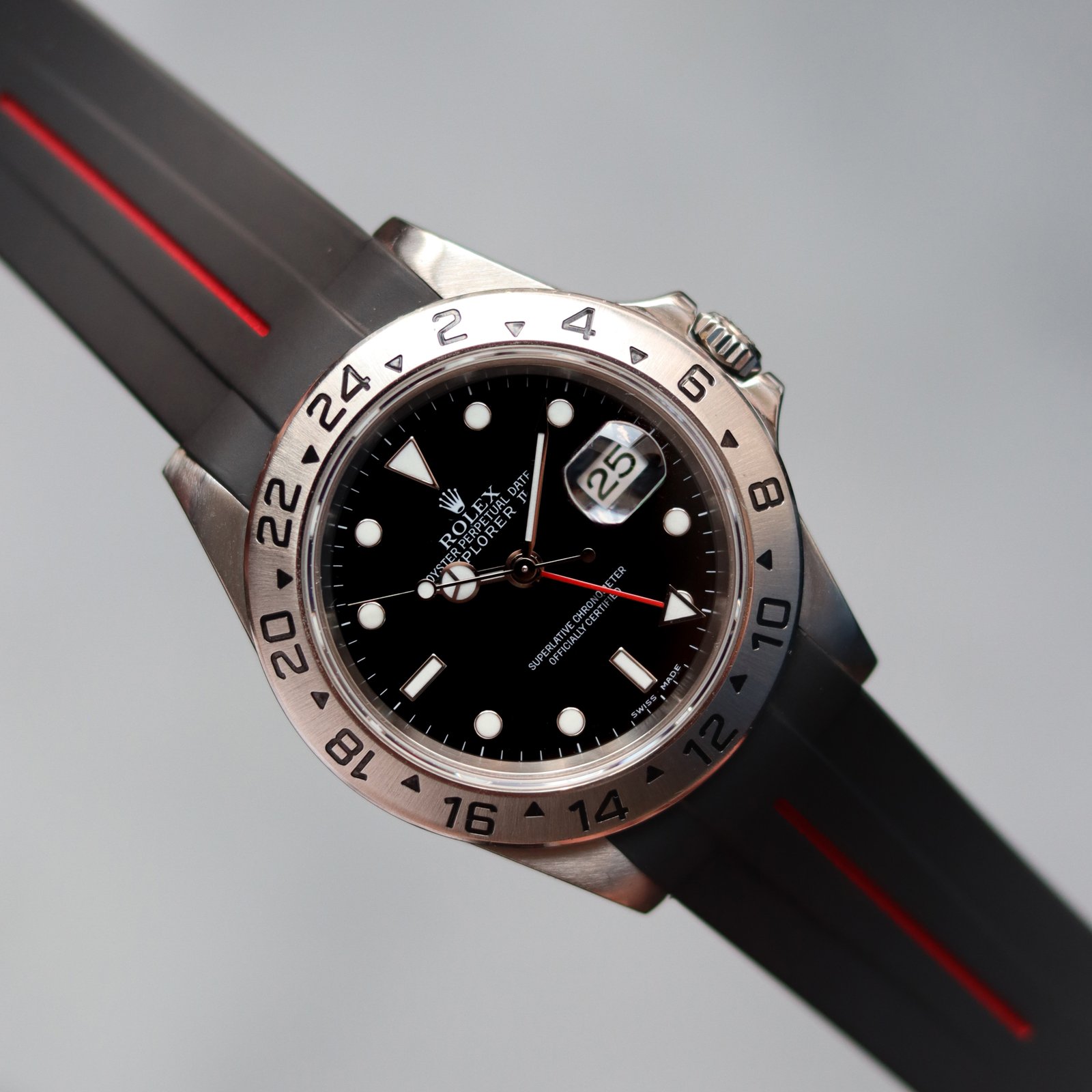  Rolex Explorer II ref. 16570 40 mm 2005